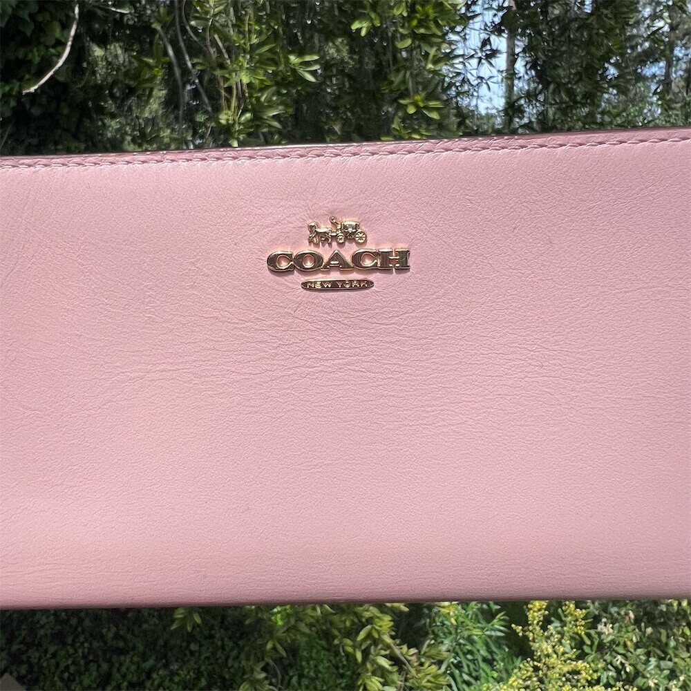 COACH Pink Leather Slim Wallet Credit Card Holder Clutch Gold Hardware AUTHENTIC - Picture 5 of 6